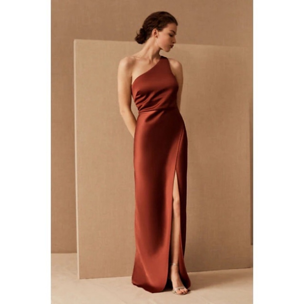 BHLDN Anthropologie Dylan One-Shoulder Satin Side-Slit Gown Size 4 Cinnamon